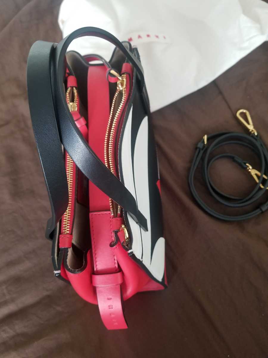 新品即決 MARNI 本革 ショルダーバッグ 黒 赤 ピンク nrsports.com.br