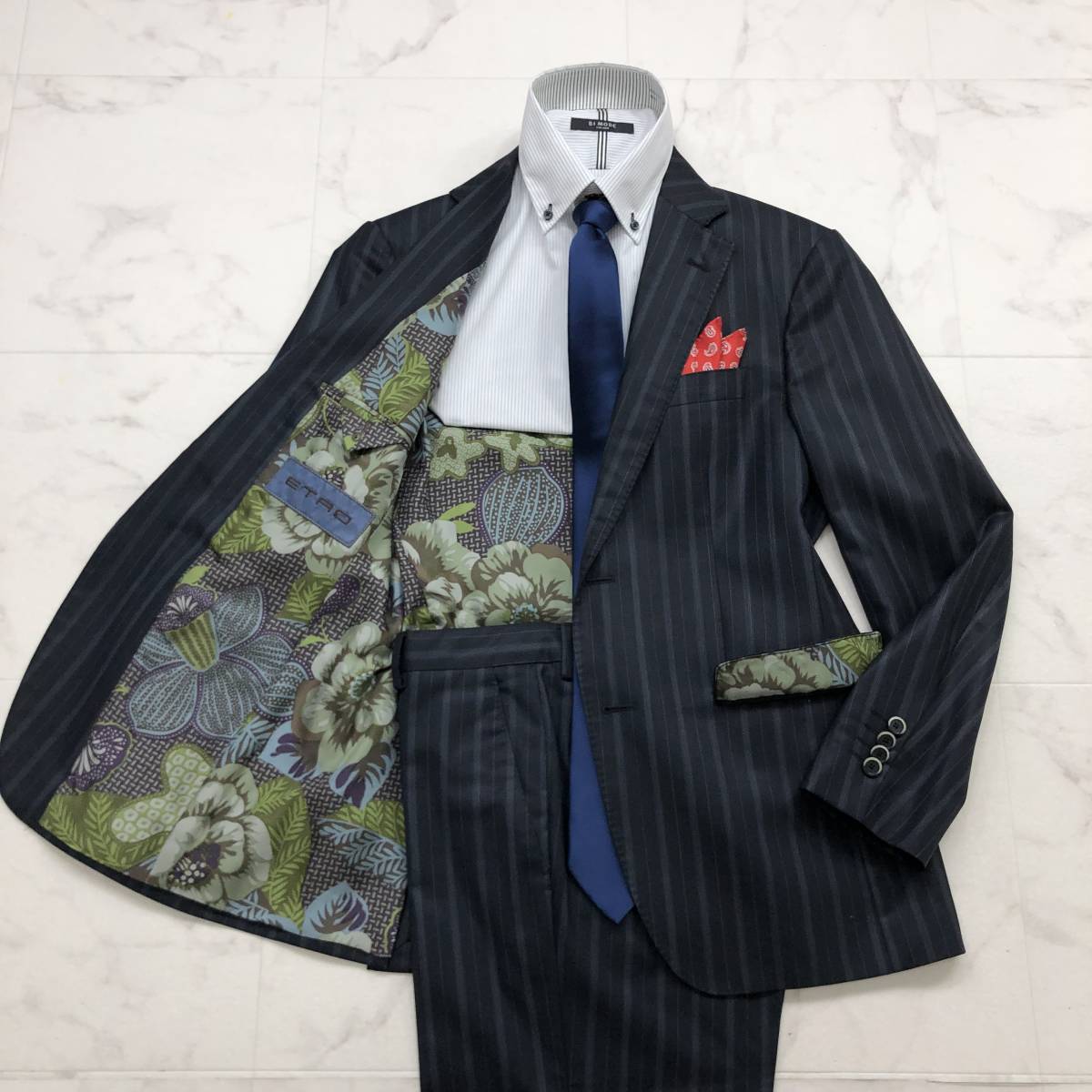 優先配送 M メンズ 豪華デザイン柄☆エトロ【ETRO】シングルスーツ 極