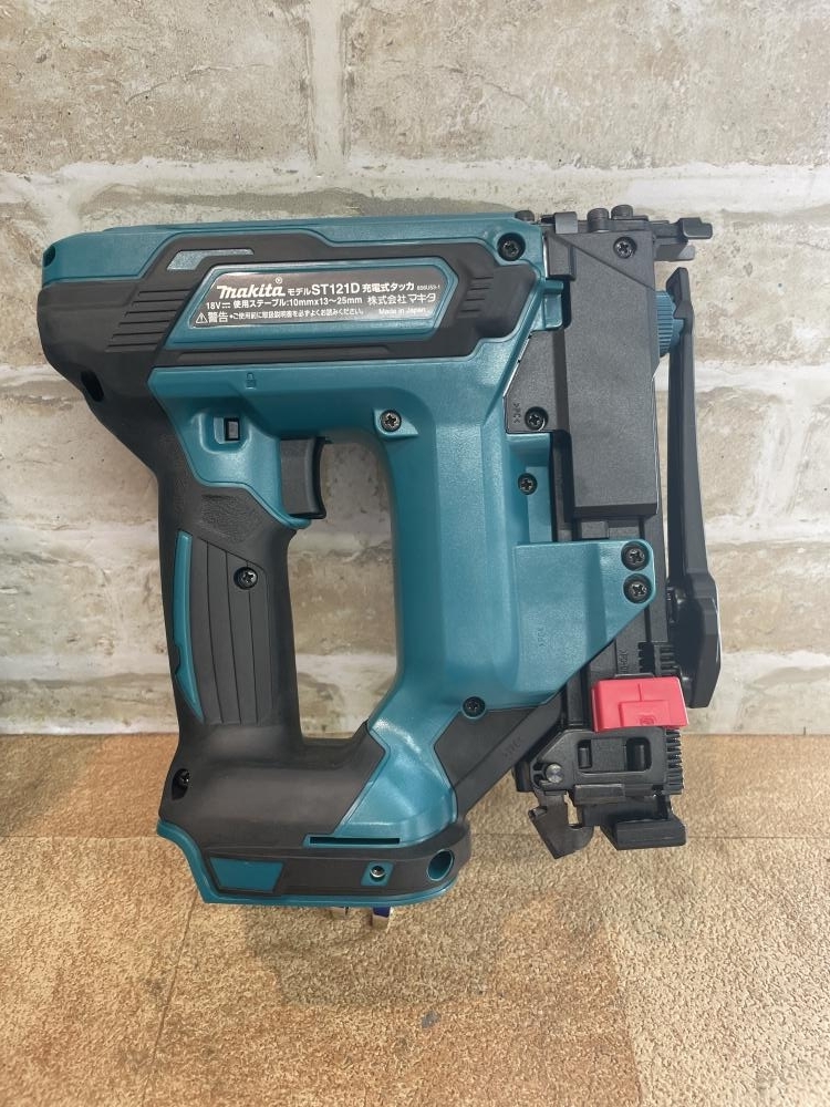 009▽未使用品・即決価格▽マキタ makita 充電式タッカ ST121DRG