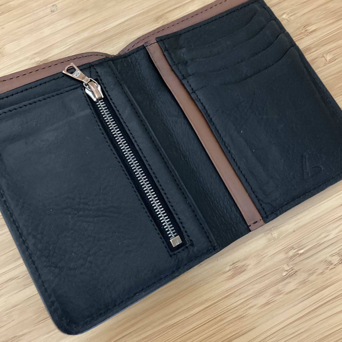 新品未使用 土屋鞄製作所 ウルバーノ ジャケットパース(二つ折財布)色