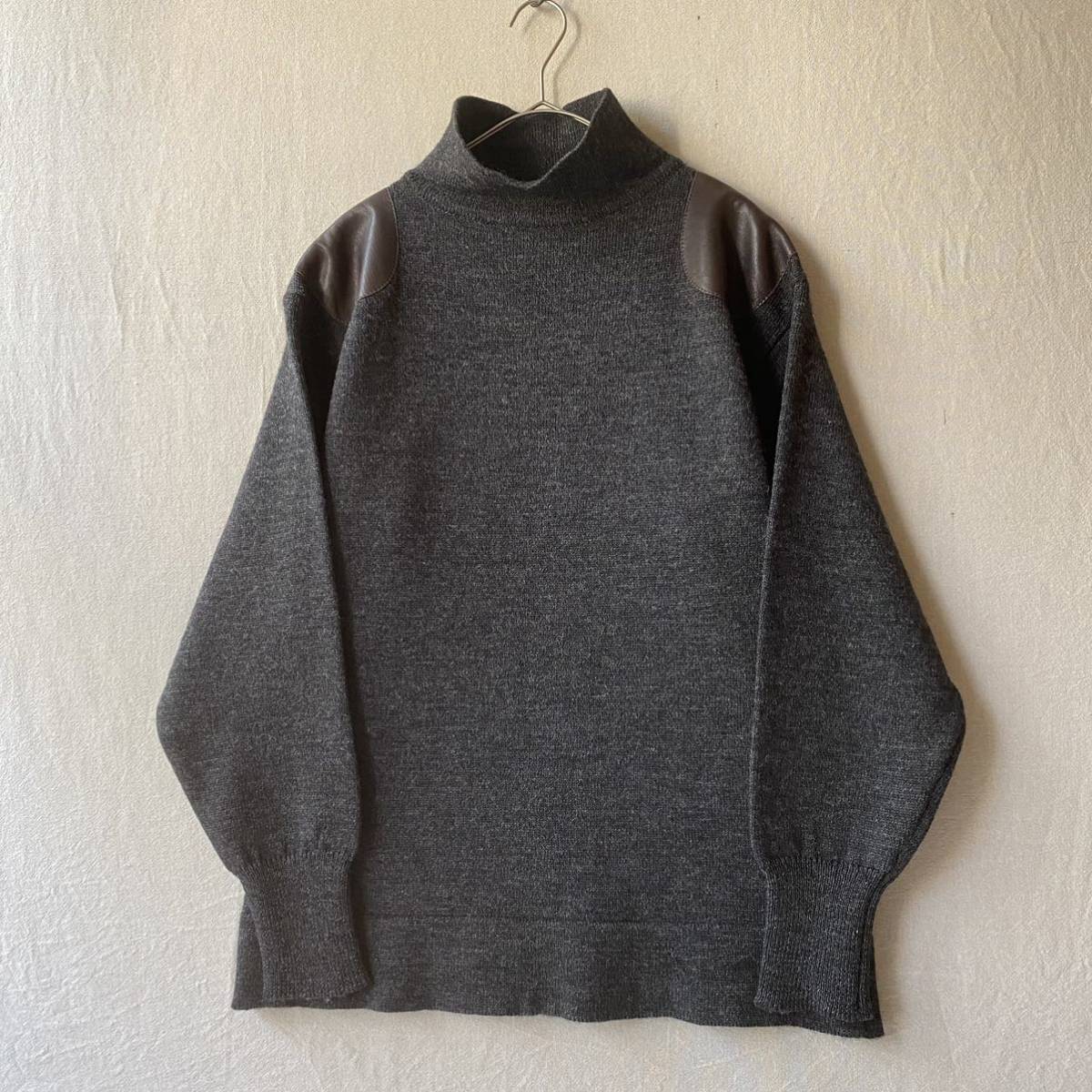 [ leather chi] England made CMMANDO commando knitted sweater / wool g letter -toru neck Vintage euro K2-06002-0429