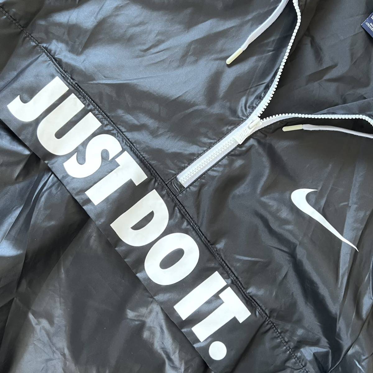 NIKE ナイキ JUST DO IT ハーフジップ ナイロンジャケット L NIKE ナイキ JUST DO IT ハーフジップ ナイロンジャケット L