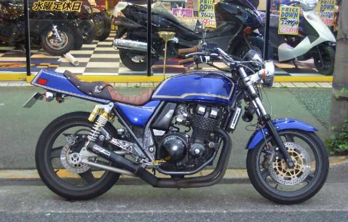 人気急上昇】 ZRX400 マークⅡテール(テールランプ付き