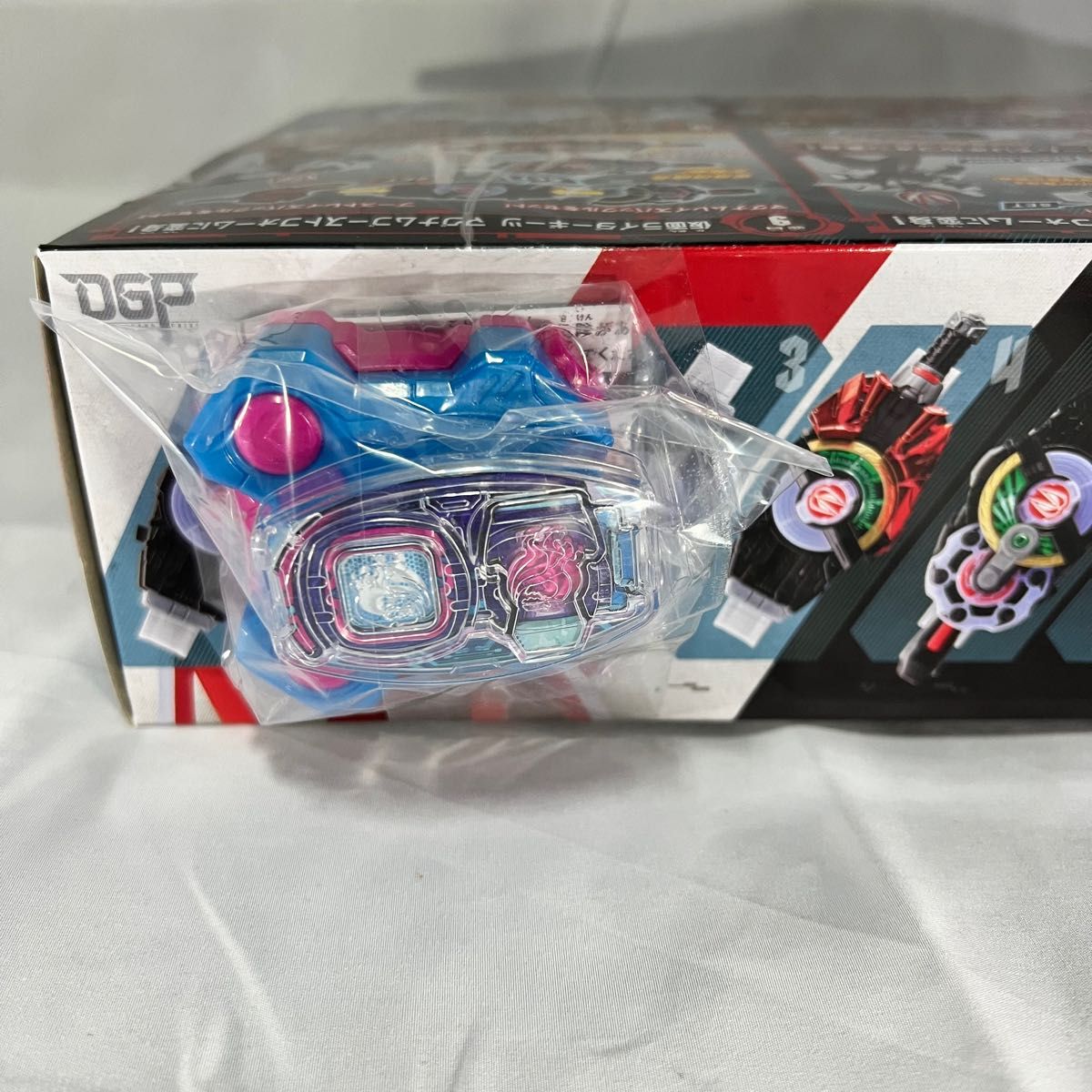 新品 まとめ売り】仮面ライダーギーツ 変身ベルト フィギュア マグナム