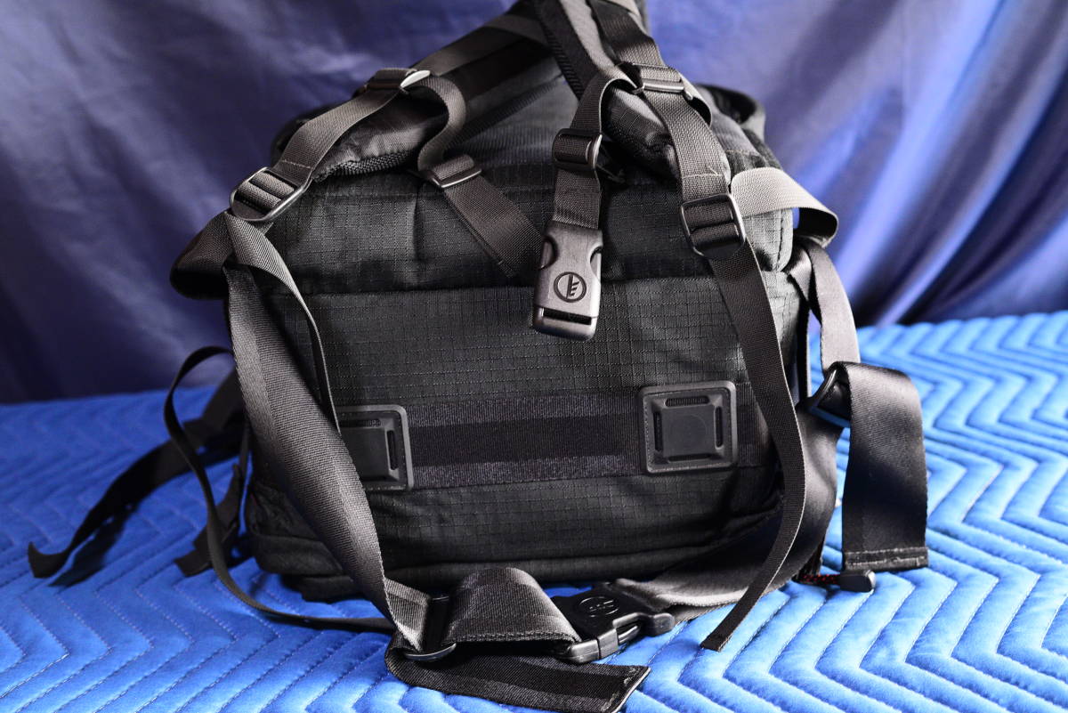 タムラック Tamrac 759 Photo/Computer Backpack カメラバッグ リュック 17L 15.6インチノートPC対応 Made In USA_画像7