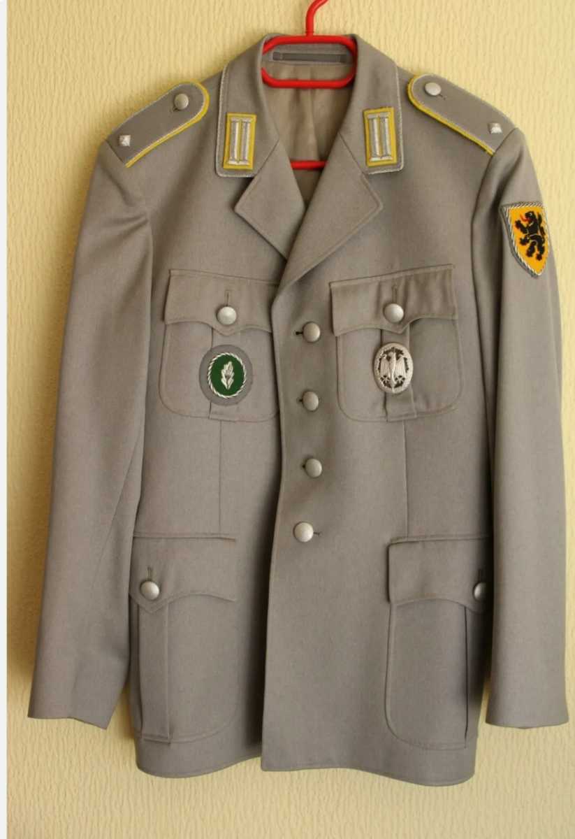 ドイツ軍 第10機甲師団 通信科 少尉 制服 サイズ50 連邦軍 高級品 ジャケット オプションあり 軍服 L相当 将校 士官の画像1