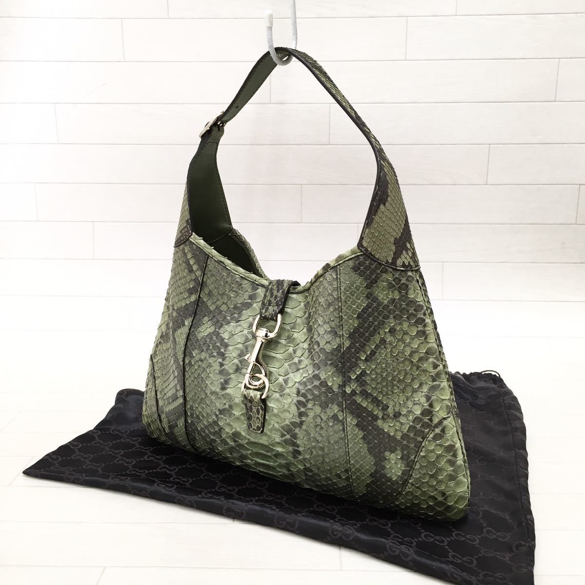 ☆美品・保存袋付☆GUCCI グッチ ニュージャッキー パイソン