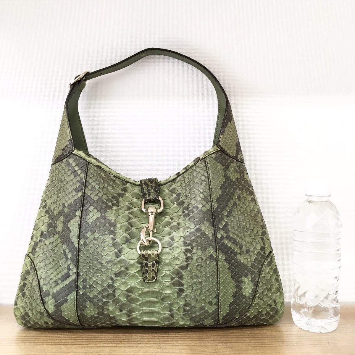 ☆美品・保存袋付☆GUCCI グッチ ニュージャッキー パイソン