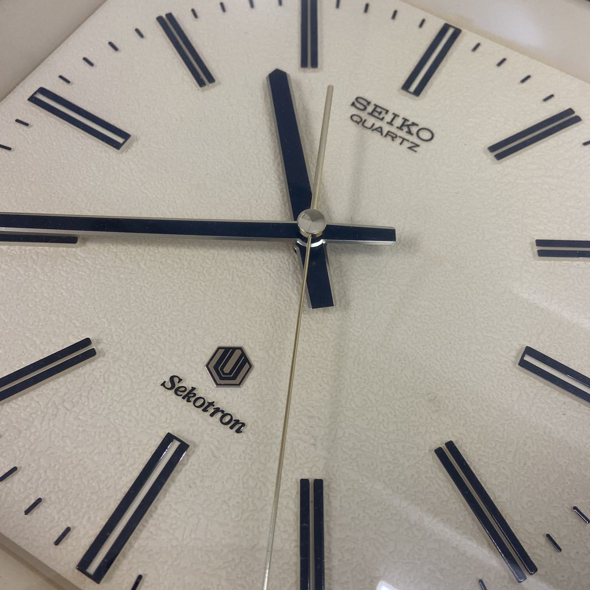 A1 セイコー SEIKO クオーツ 掛け時計 sekotron セコトロン ビンテージ 壁掛け時計 掛時計 昭和レトロ 動作確認済み