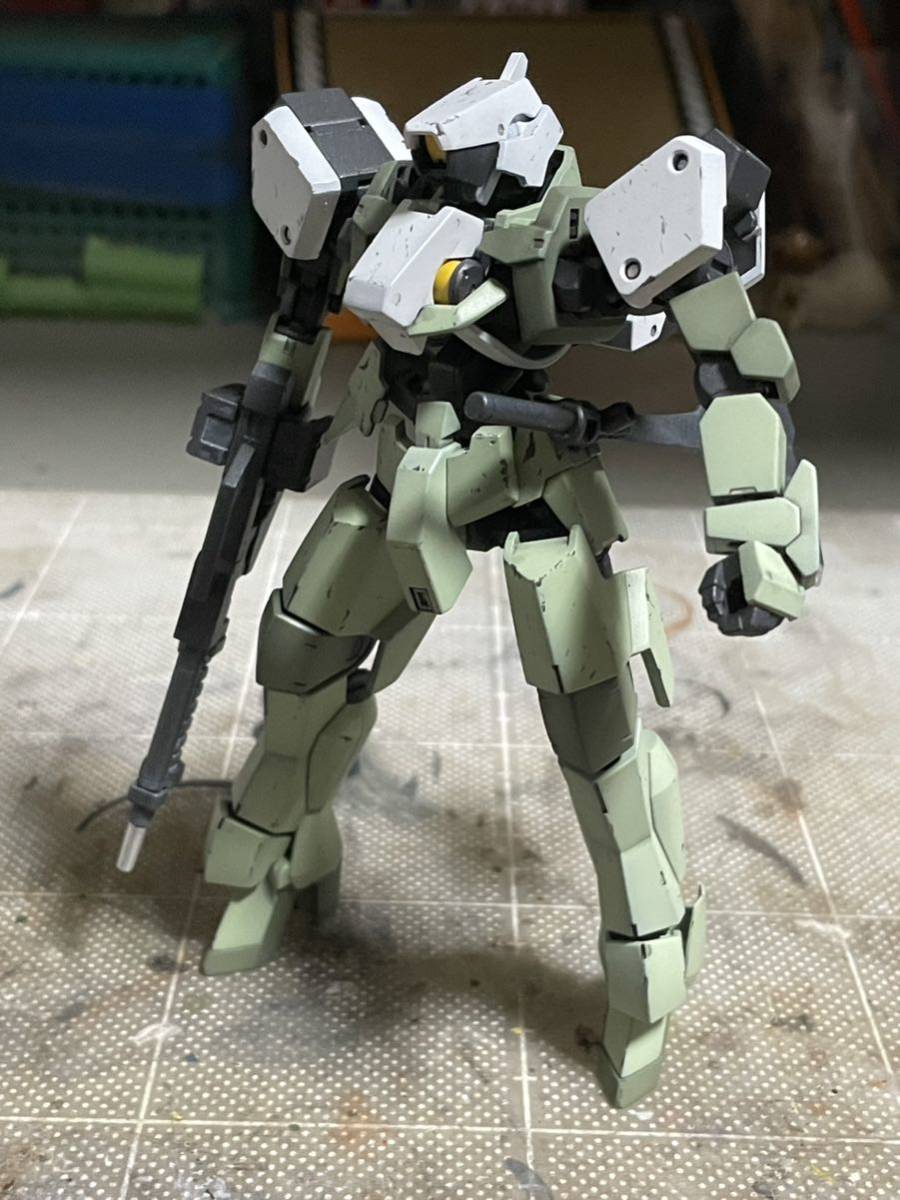 ヤフオク! - HG 1/144 グレイズ改 塗装済み完成品 バンダイ 機...