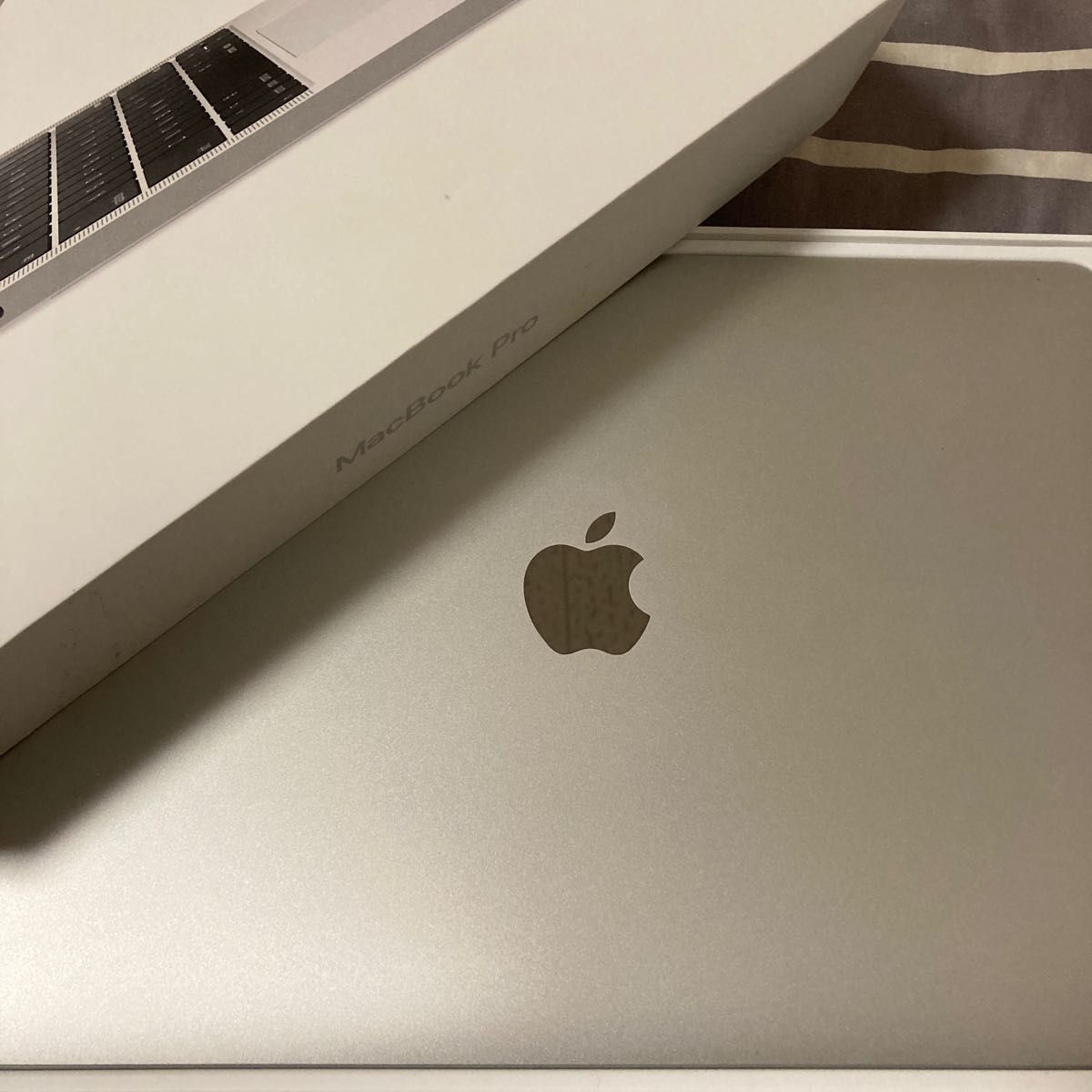 MacBook Pro スペースグレイ 13インチ