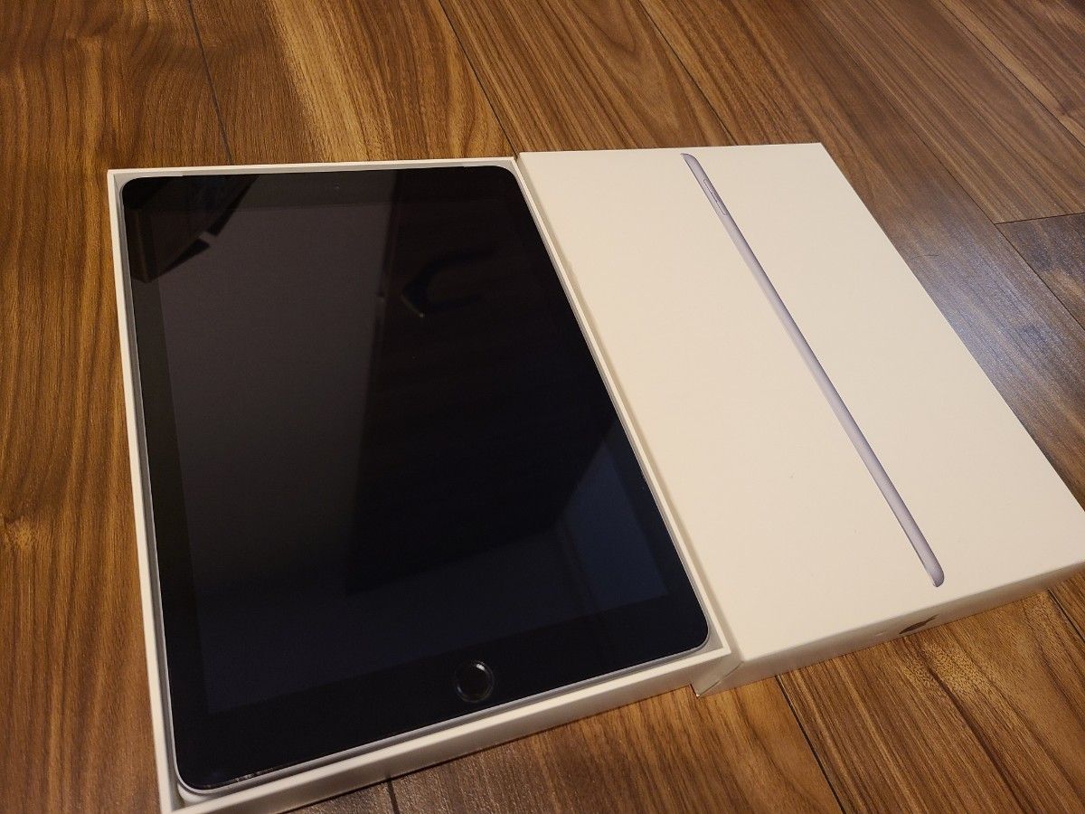 新しい季節 6458 プロフィー 美品 第1世代 iPad iPad 利用制限◯ Pro第