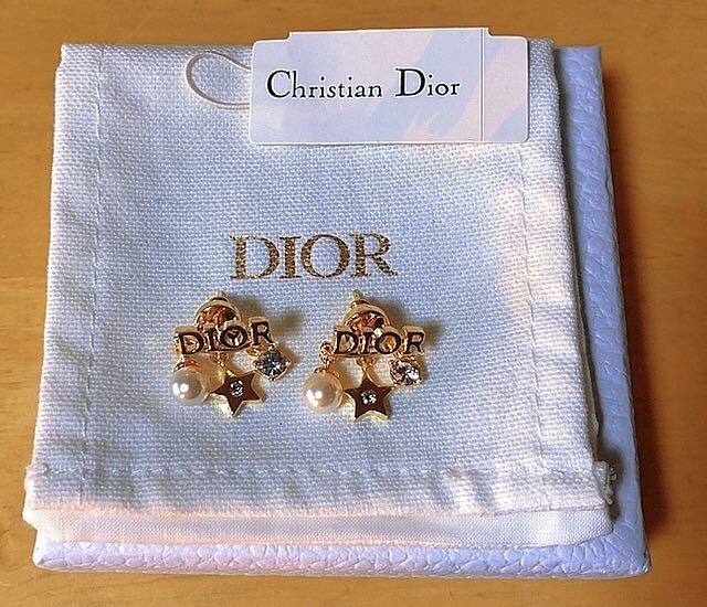 Christian Dior ディオール ピアス ゴールド ロゴ 星 ストーン パール ...