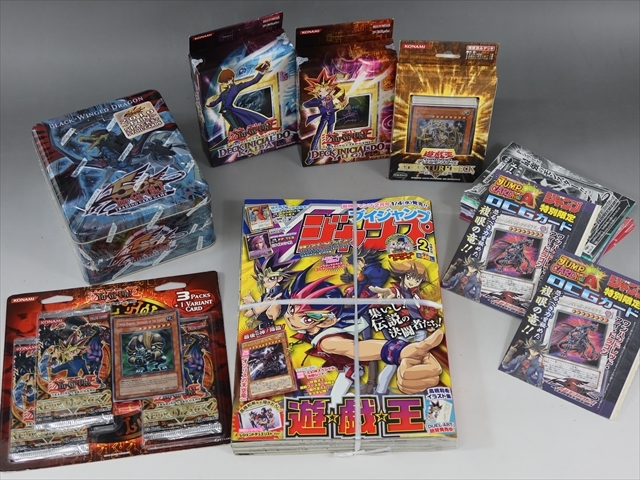 【Z】 KONAMI 遊戯王 Yu-Gi-Oh! カード BLACK-WINGED DRAGON 2010 TIN 5PACKS+5FOIL CARDS 缶 未開封 Vジャンプ 2012年2月特大号 等 まとめ_画像1