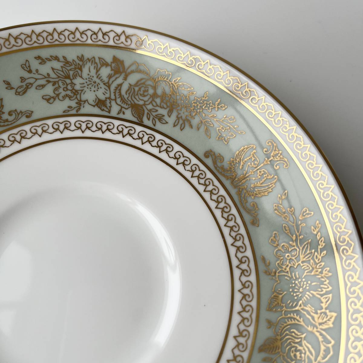 WEDGWOOD ウェッジウッド コロンビアセージグリーン ティーカップ＆ソーサー 4客セット まとめ売り 未使用に近い 箱_画像8