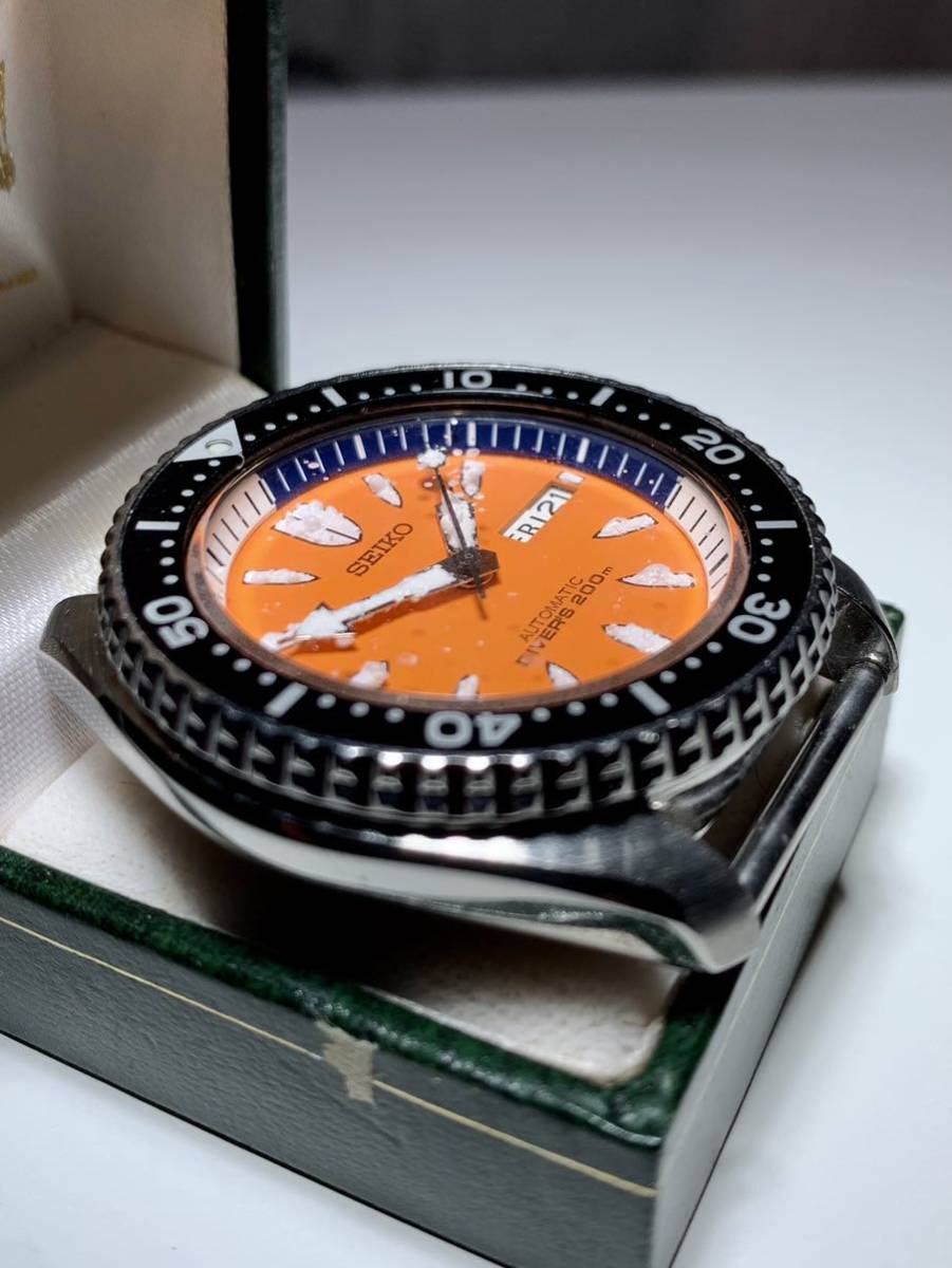 1円スタート SEIKO セイコー 腕時計 7S26-02K0 ダイバー 200m 自動巻き オレンジ ジャンク 現状品_画像3