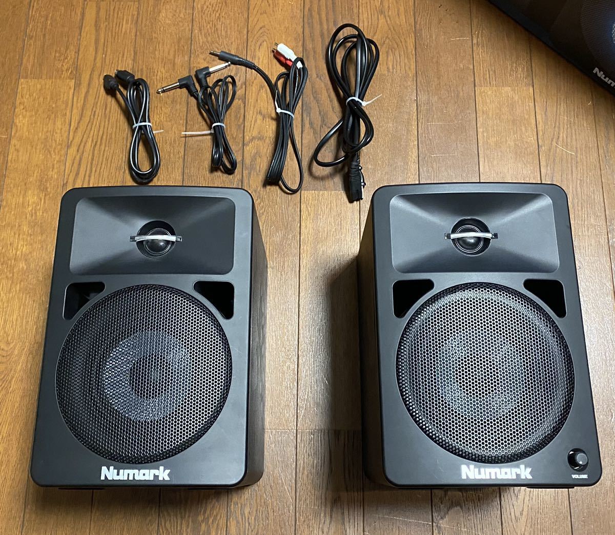 ヤフオク! - Numark N-WAVE 580L モニタースピーカー