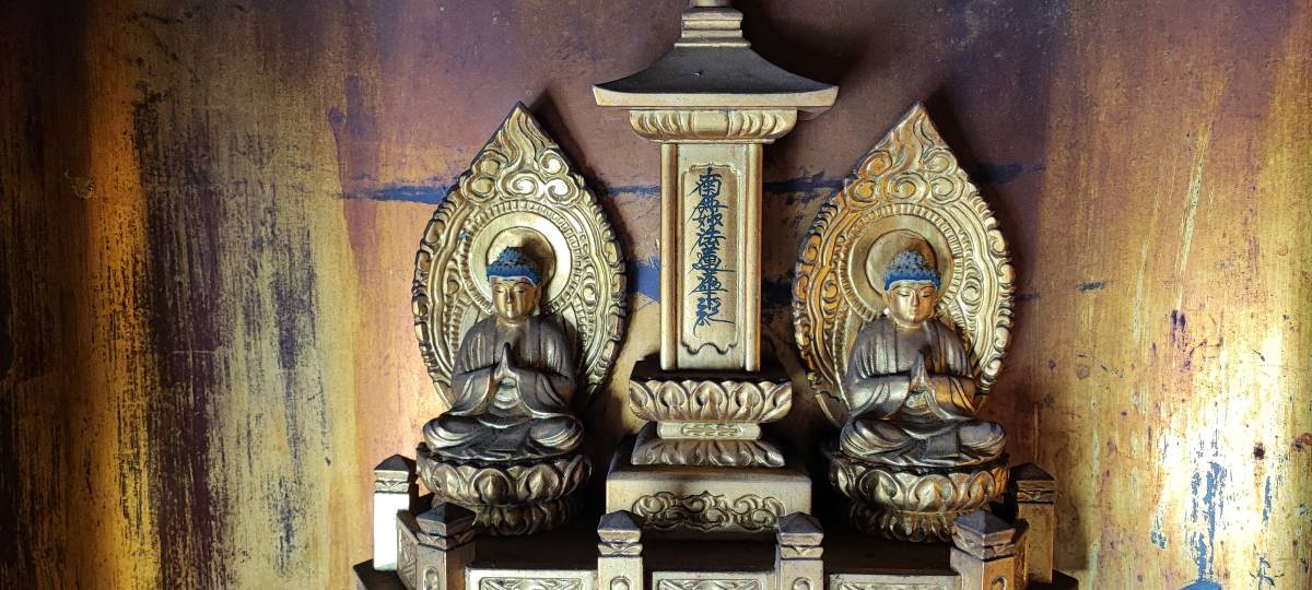 仏教美術 三宝尊 厨子 木造日蓮聖人坐像 骨董 仏像 仏具
