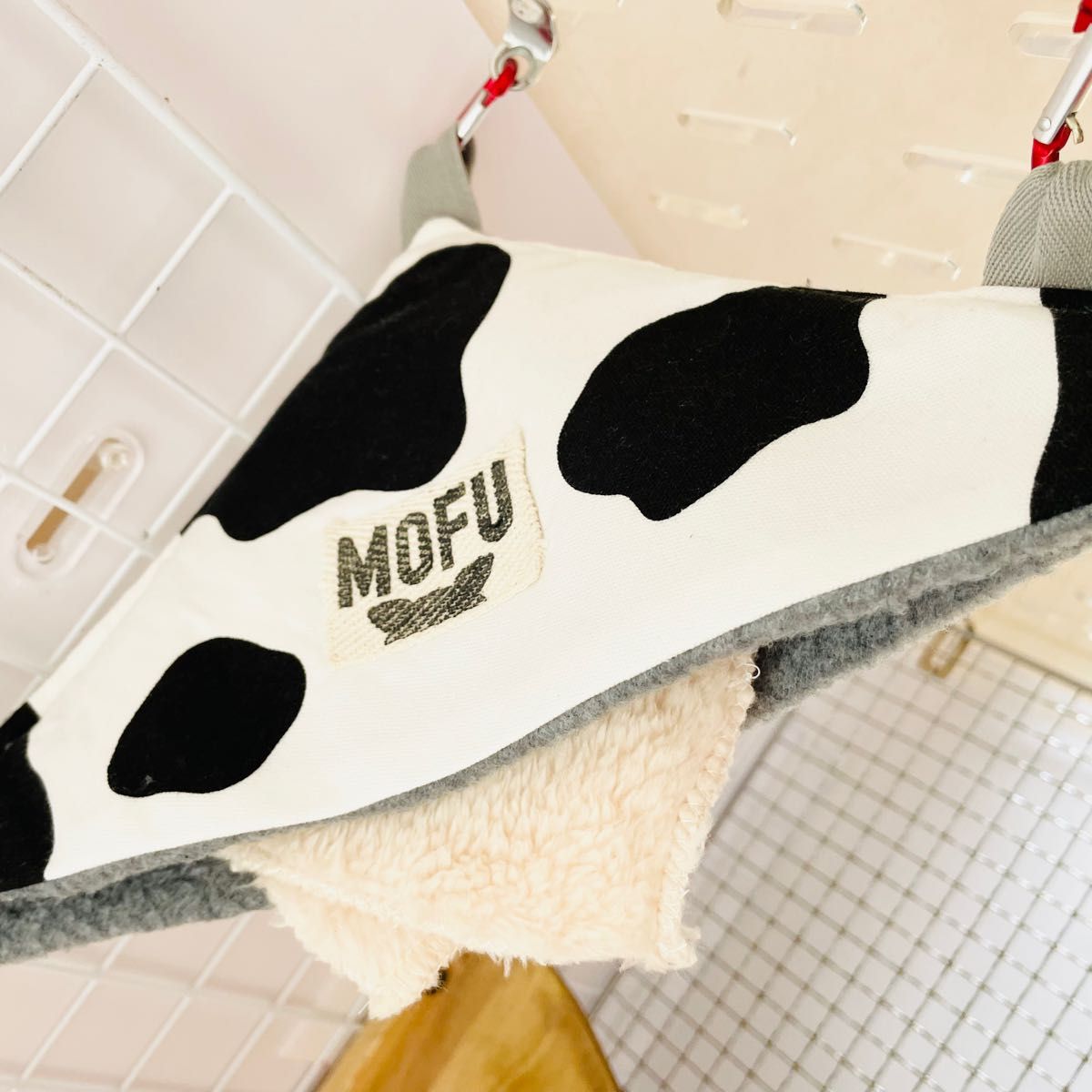 MOFU『ホットサンド型ポーチ』牛さんカラーがフクモモちゃんを可愛く包み込みます♪＋小さな毛布付き☆彡