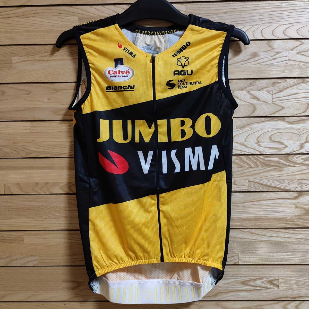 支給品　Jumbo visma　サマーベスト　サイクルジャージ　AGU　ロードS　ユンボヴィスマ　ロット　Lotto NL Jumbo Bianchi ビアンキ　自転車_画像1