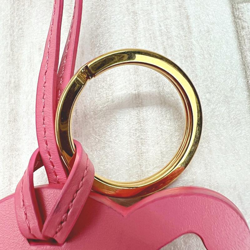 セリーヌ CELINE チャーム キーリング トリオンフ ピンク フラミンゴ レザー