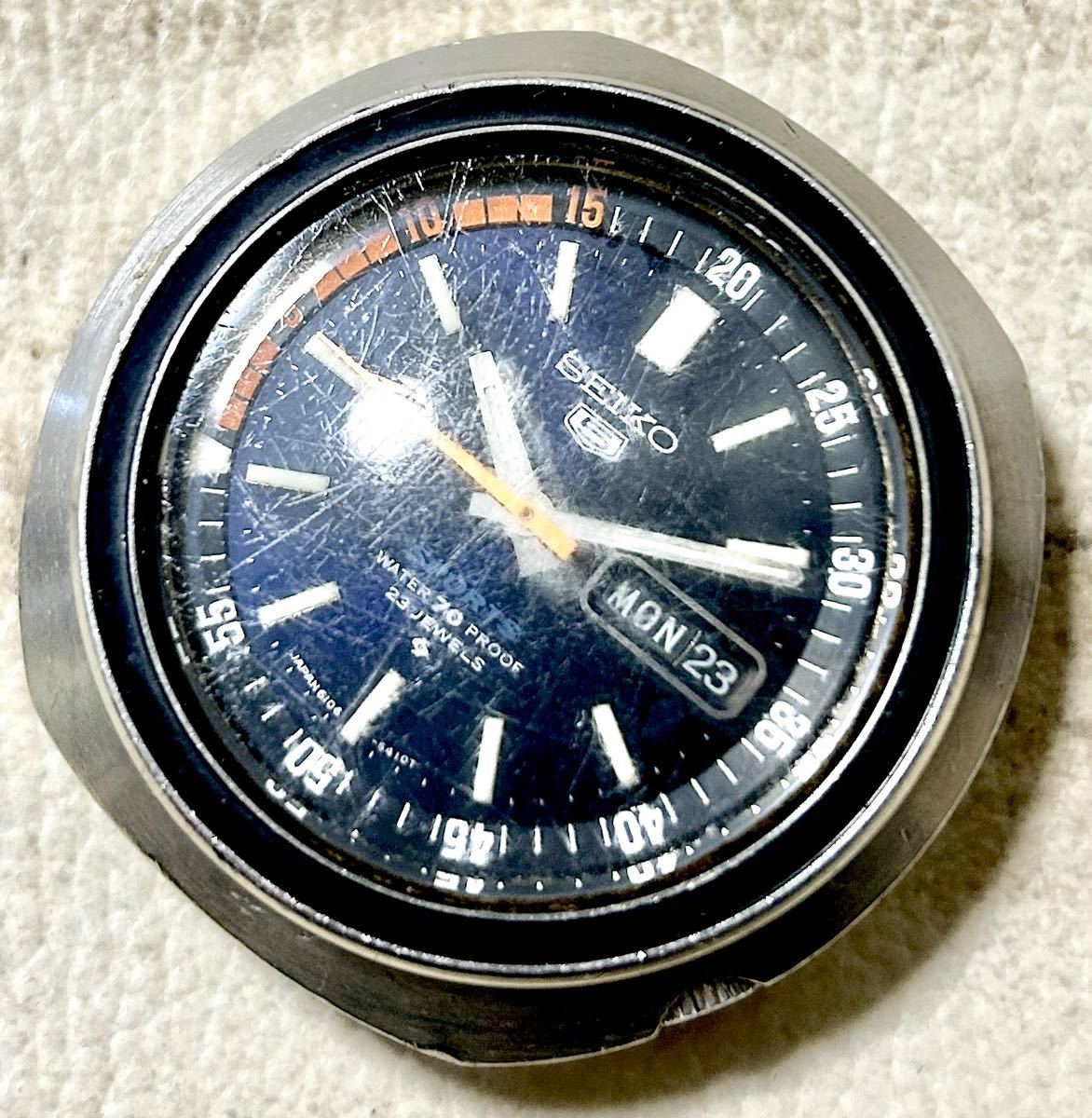 即出荷 3 3迄値下げ SEIKO セイコー 5スポーツ 6106-6410