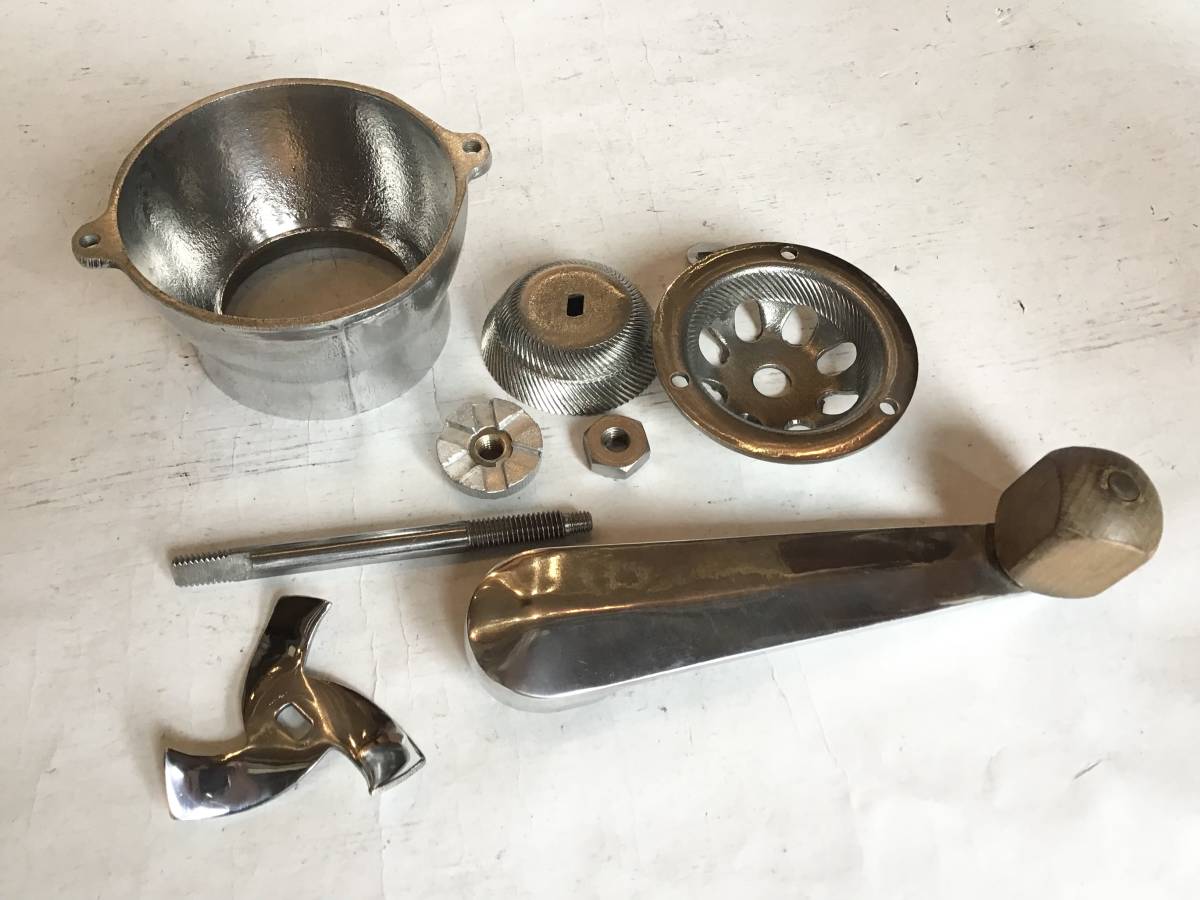HOT通販】 希少 MOULUX コーヒーミル ヴィンテージ Kqjrk-m27363951354