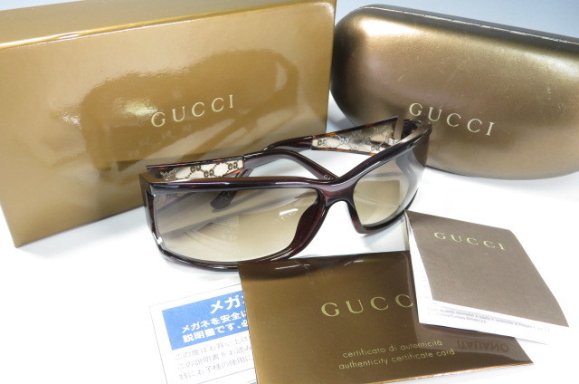 優勝記念!お値下げ GUCCI サングラス GG柄-