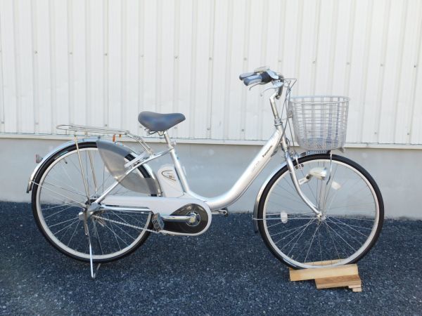 逆輸入 新基準 車体&バッテリー極めて良好! 新品サドル/新品グリップ