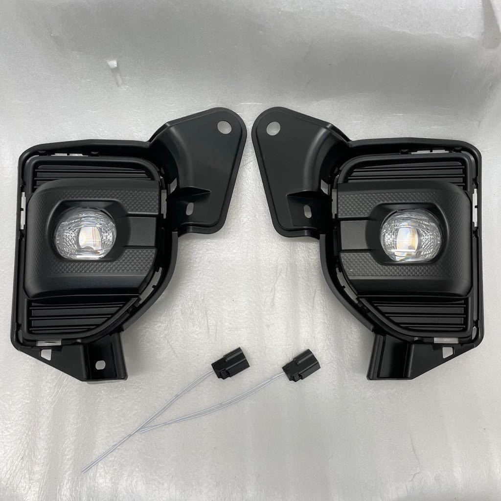 200系 ハイエース7型 純正LEDフォグ交換キット-