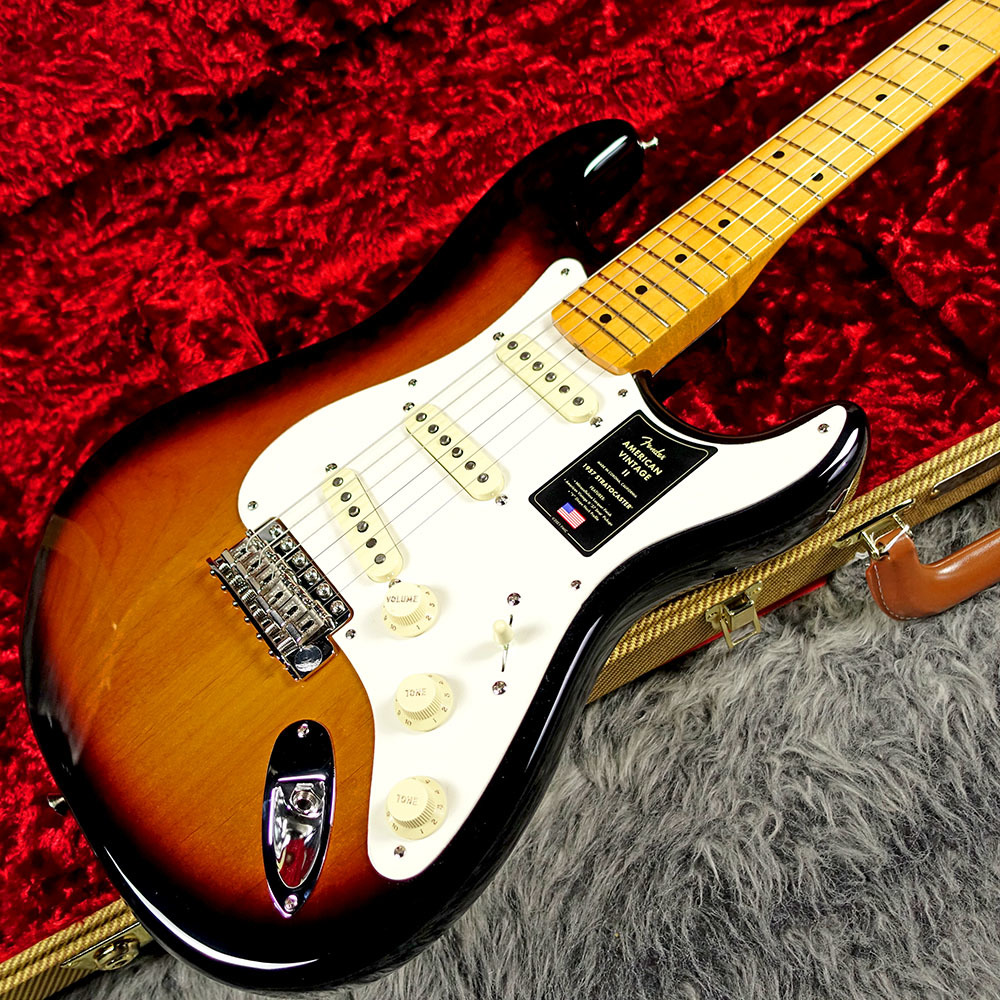 Fender American Vintage II 1957 Stratocaster 2-Color Sunburst_画像3