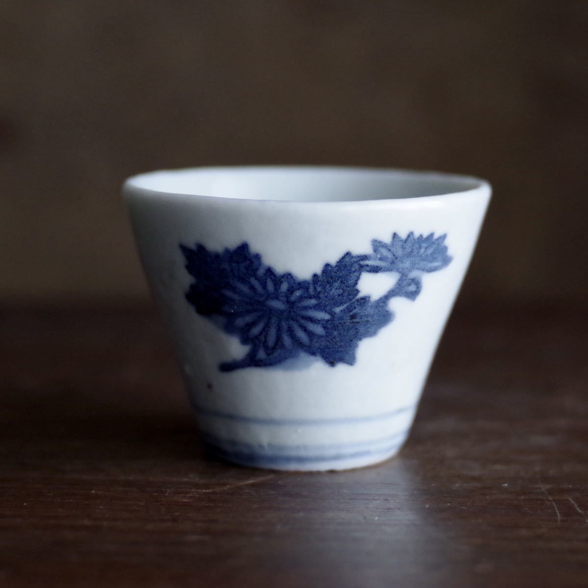 コンニャク印判 初期手 無傷】 折枝菊文 古伊万里 蕎麦猪口 江戸中期