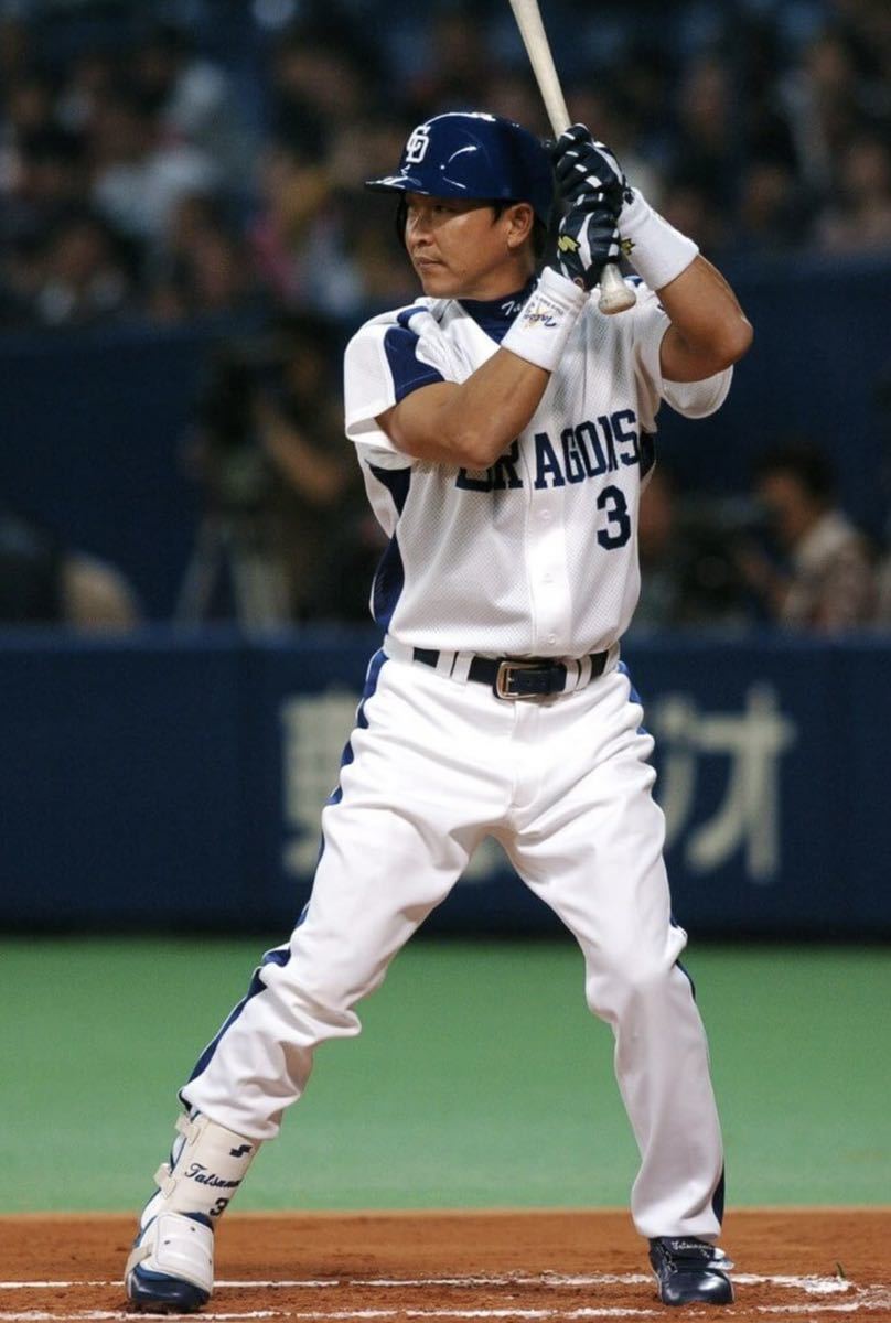 送料無料 即決 中日ドラゴンズ 立浪和義選手ユニフォーム 2004 送料無料 即決 中日ドラゴンズ 立浪和義選手ユニフォーム 2004