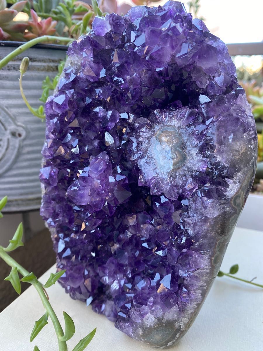 美品 ウルグアイ産アメジストクラスター 濃紫 原石 天然石 石 
