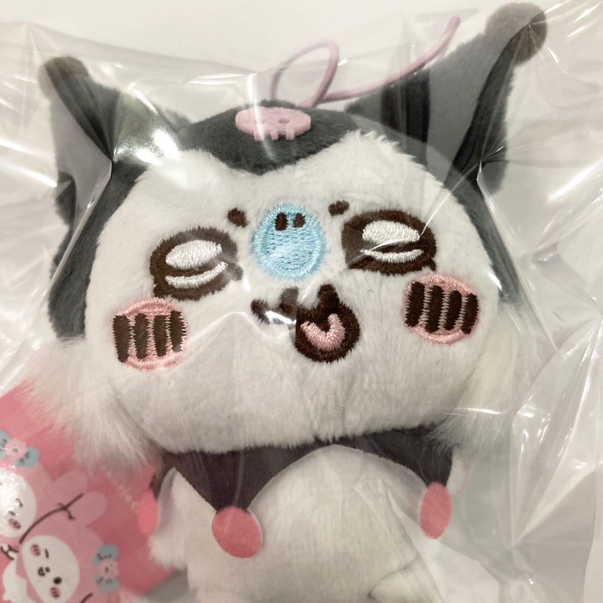 新品 ちいかわ サンリオ コラボ マスコット モモンガ × クロミ 新品 ちいかわ サンリオ コラボ マスコット モモンガ × クロミ