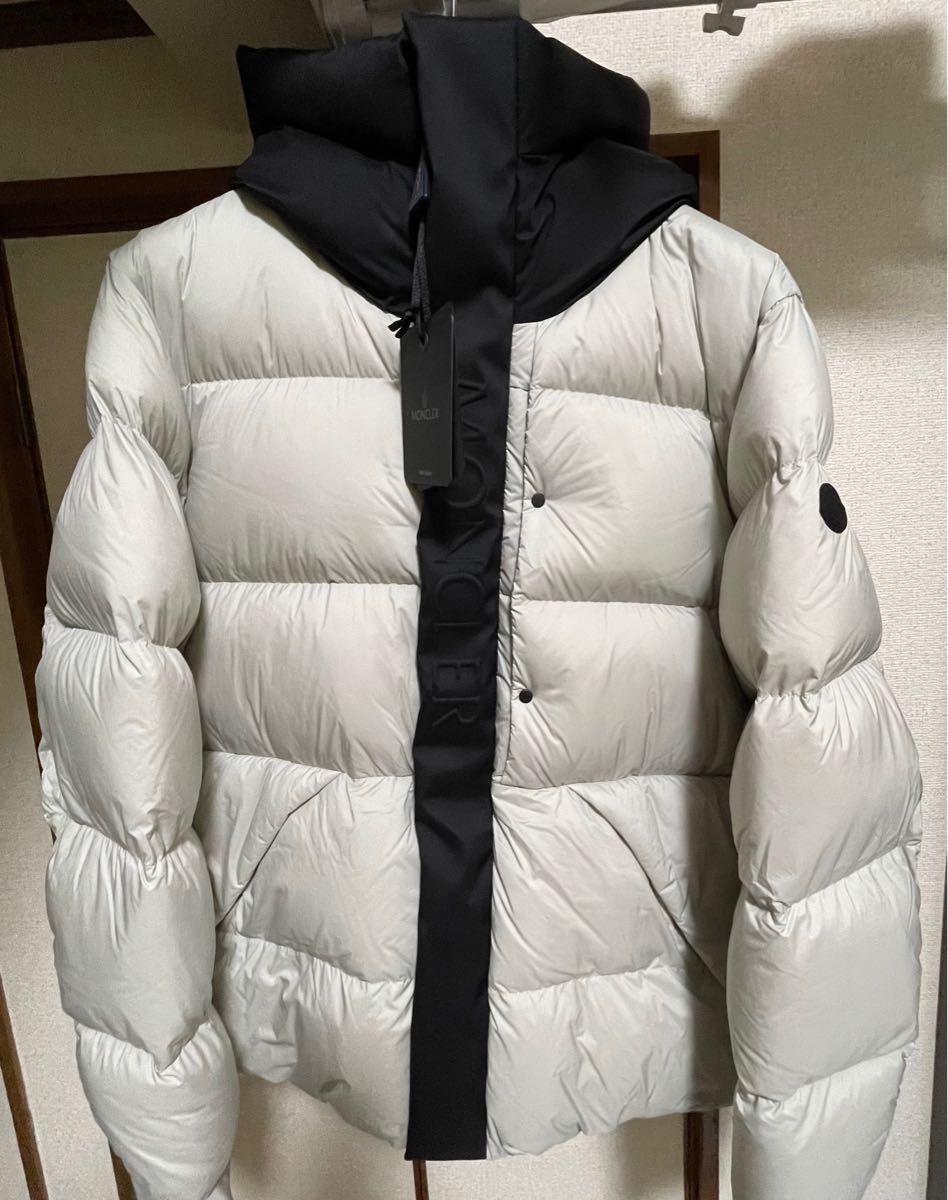 Moncler Madeira ショートダウンジャケット - fundacionatenea.org
