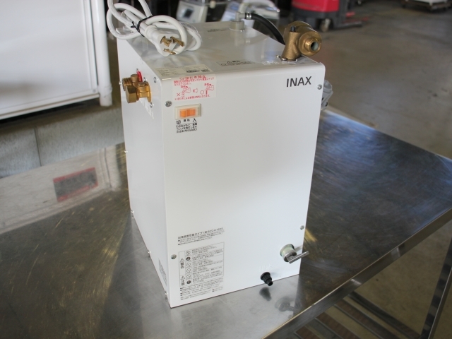 【本日特価】 湯沸し エコ 水 温水 給湯器 ヒーター お湯 貯水 電気 業務用 EHPN-CB12V3 電気温水器 リクシル 中古品 単相200V 79822 04-37121 給湯設備 【本日特価】 湯沸し エコ 水 温水 給湯器 ヒーター お湯 貯水 電気 業務用 EHPN-CB12V3 電気温水器 リクシル 中古品 単相200V 79822 04-37121 給湯設備
