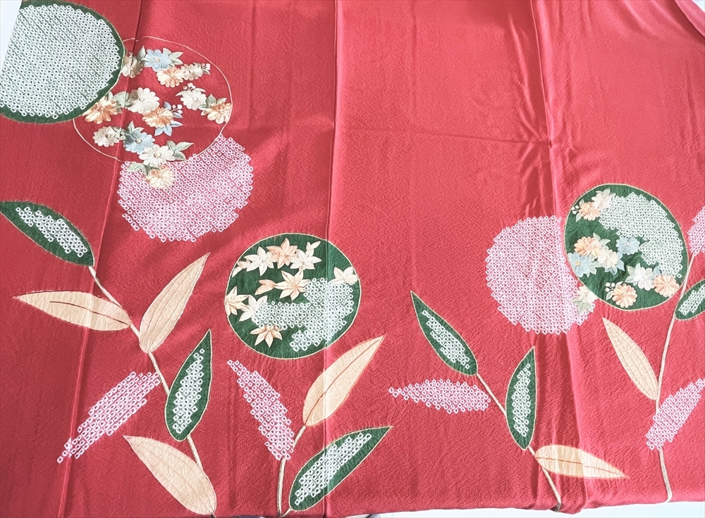 花とら●リサイクル着物　訪問着　本匹田絞り　刺繍　花の丸　美品　パールトーン加工済　灰橙　豪華　　221116_画像6