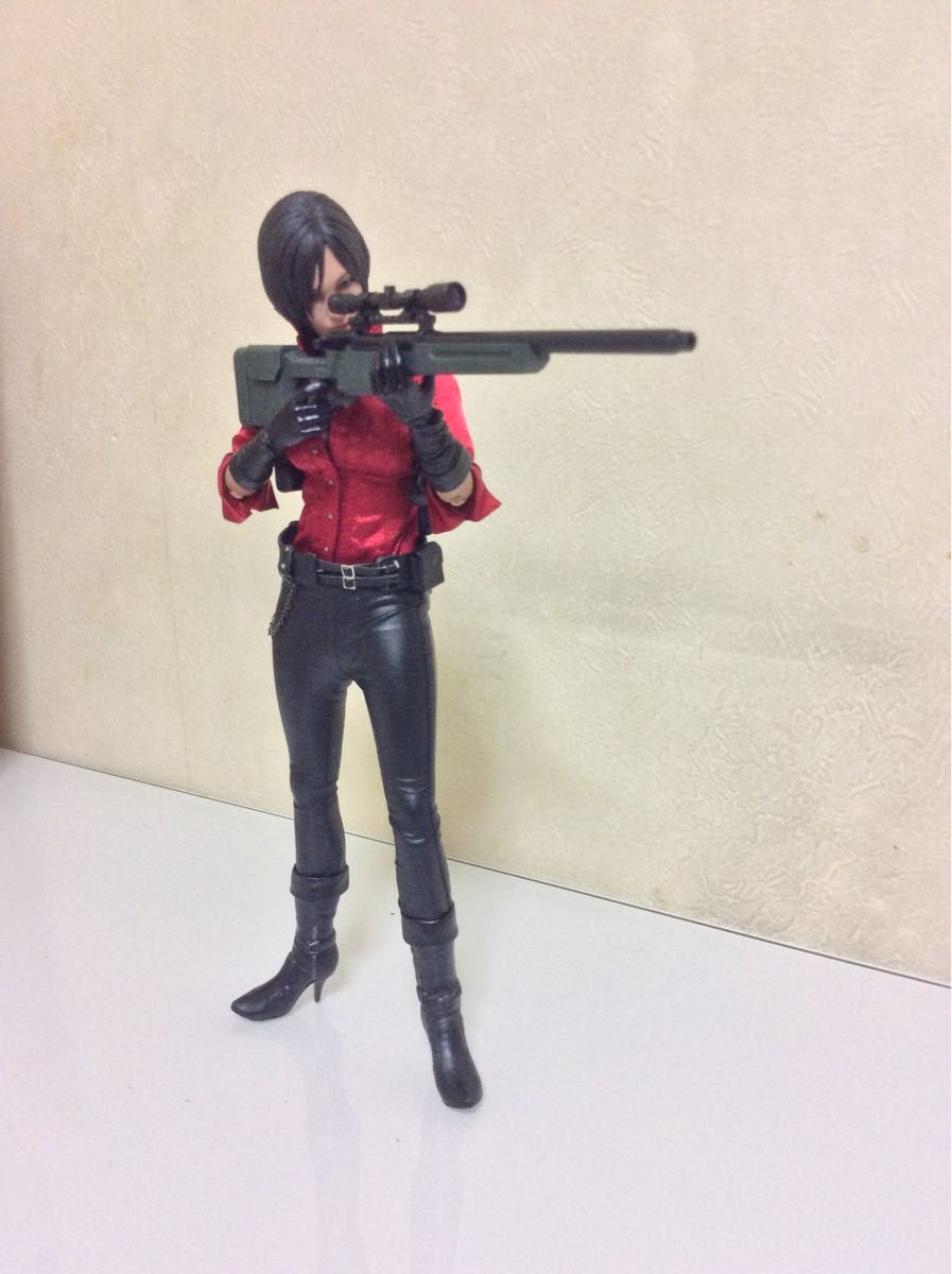 hottoys biohazard 1／6 フィギュア　エイダ　ミリタリー　バイオハザード　ホットトイズ　アクション　ゾンビ　銃