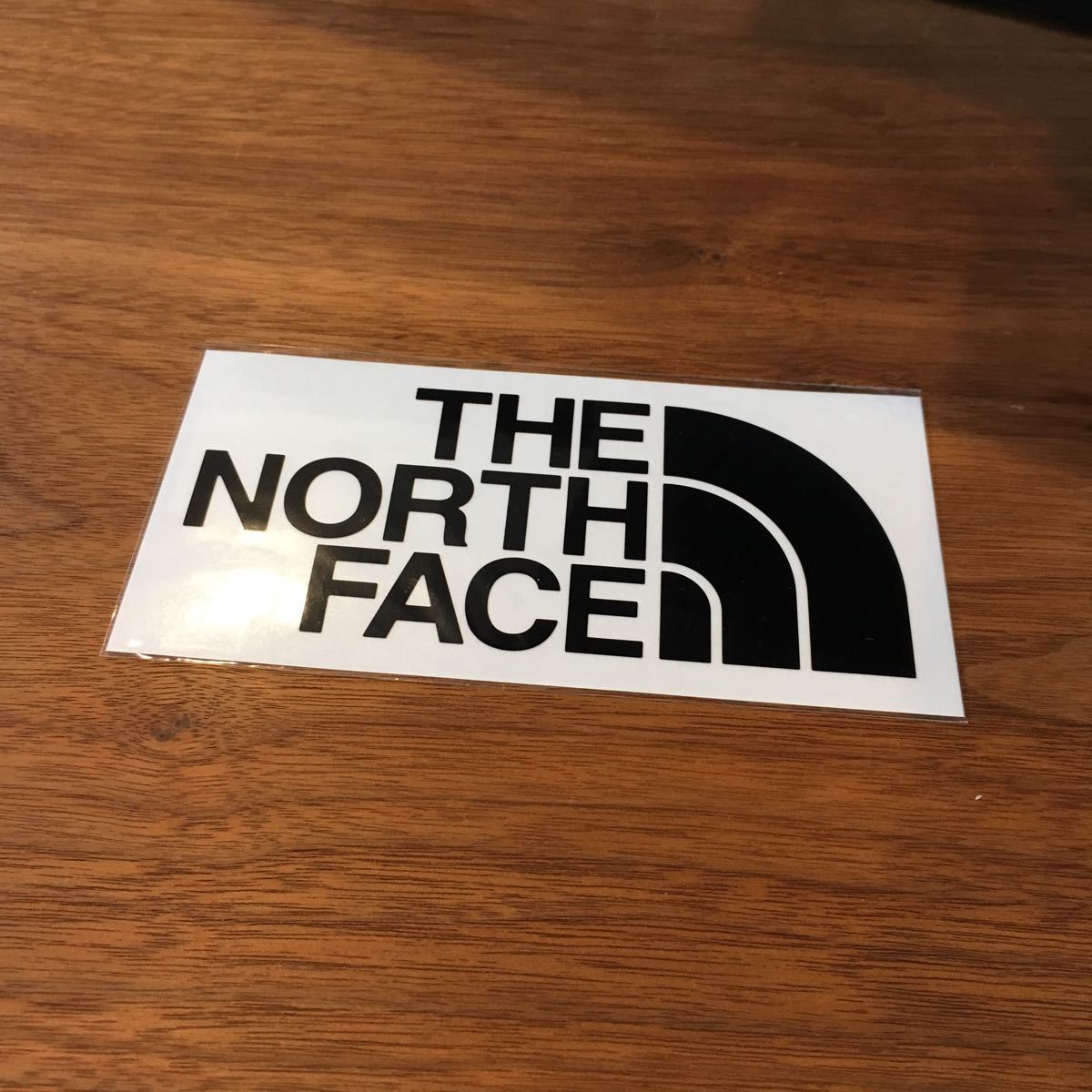 新品 未使用 ノースフェイス THE NORTH FACE ステッカー カッティング ロゴ 1枚 ブラックアウトドア A #36 BEAMS ビームス 購入_画像3