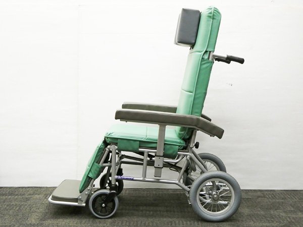 世界的に 介護BOX パンドラフルリクライニング車椅子 RR60N 介助ブレーキなし No.43_緑 カワムラサイクル extang.cl