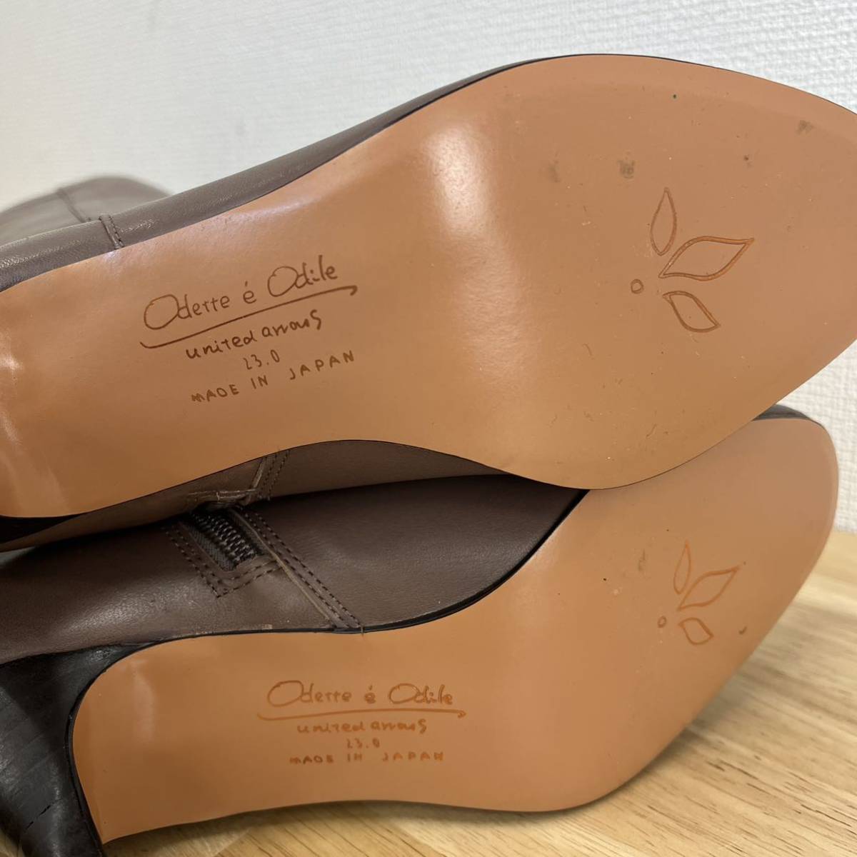 激安の Odette e Odile オデット エ オディール ロングブーツ レザー