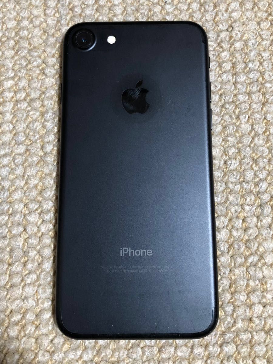 iPhone7 128GB ブラック SIMフリー Apple バッテリー84% 箱、充電器