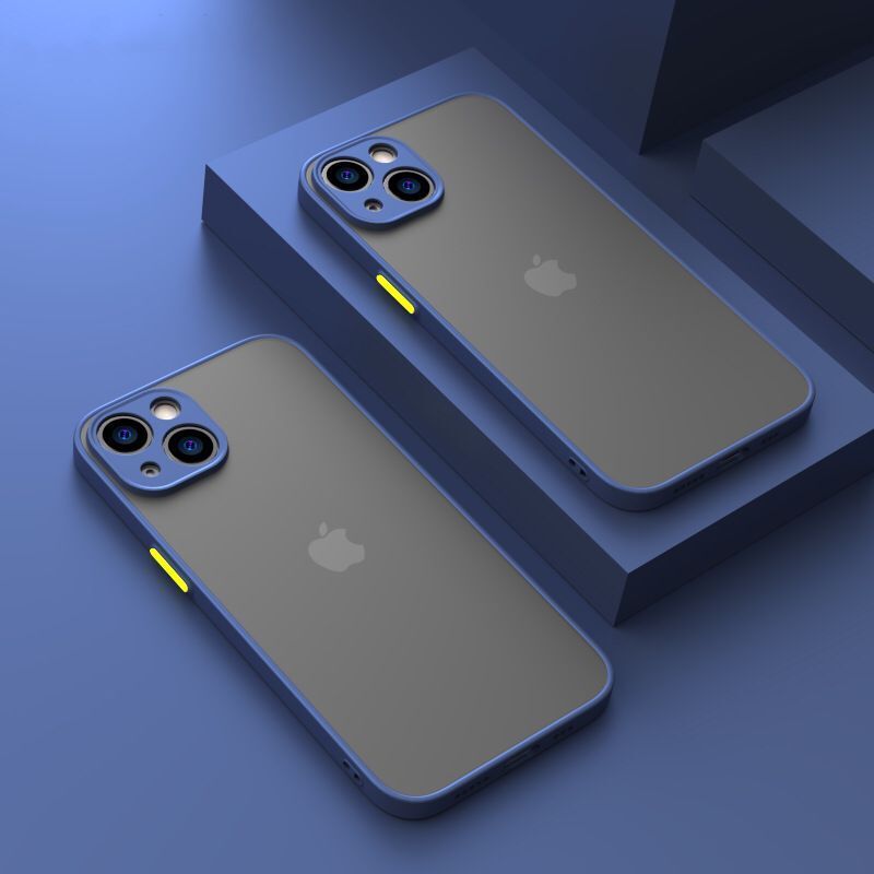 iPhone 14 レッド ケース マット加工 半透明 耐衝撃 カメラ保護
