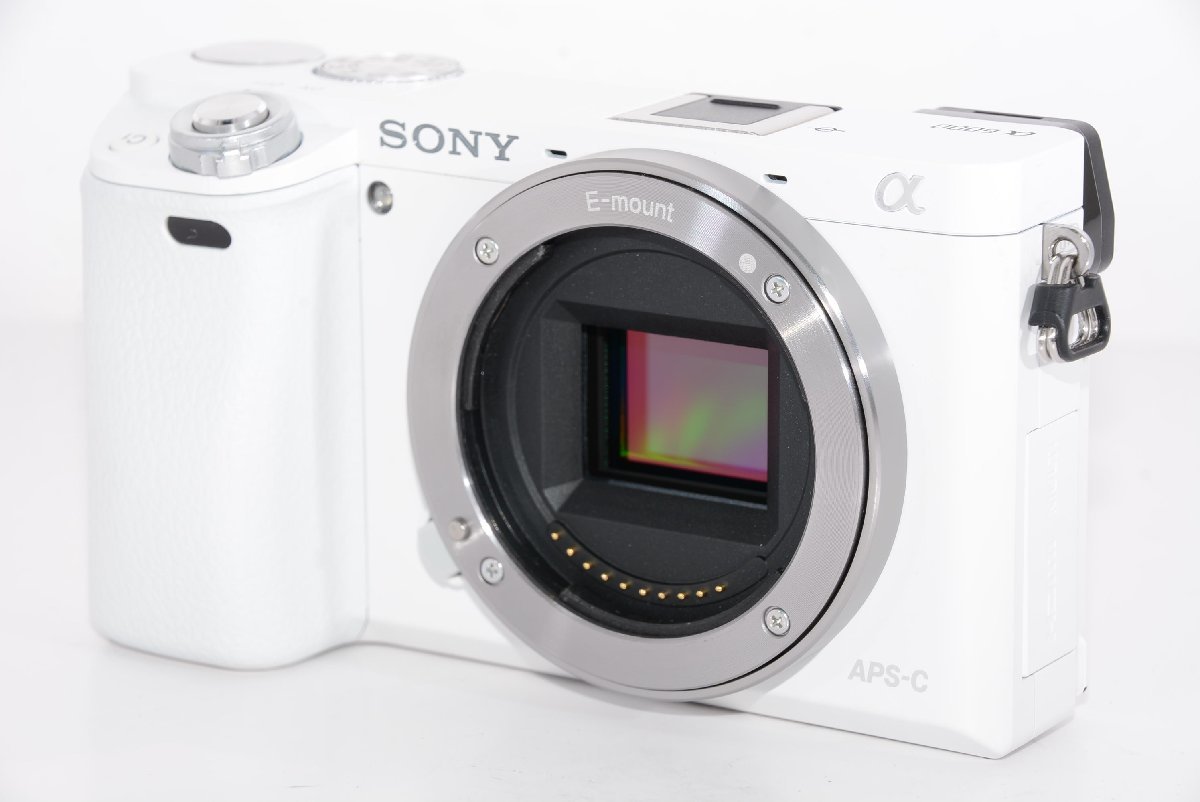 外観特上級】ソニー SONY ミラーレス一眼 α6000 ボディ ホワイト aka.ac.id