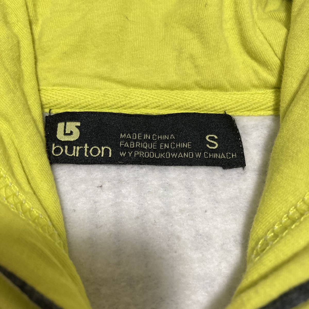 美品 バートン レディース S パーカー ネオンカラー ダブルフード 裏起毛 イエロー Burton スノボー ボード M_画像2