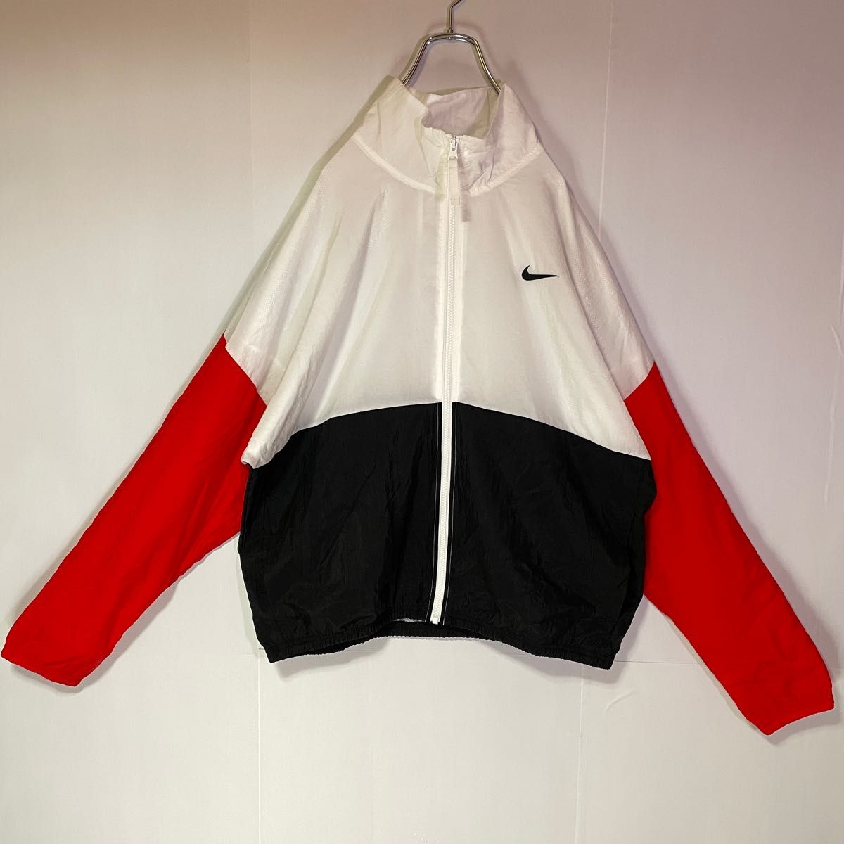 ☆希少人気☆ ナイキ NIKE ナイロンジャケット Lサイズ ビッグロゴ ジャージ オーバーサイズ ランニング スポーツ メッシュ