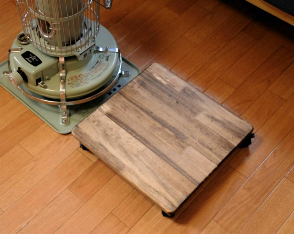 【国内発送】 限定品 1点品【アラジンストーブ専用 木製ストーブ台車】 クラッシックパイン調 特別製作品 石油ストーブ 【国内発送】 限定品 1点品【アラジンストーブ専用 木製ストーブ台車】 クラッシックパイン調 特別製作品 石油ストーブ