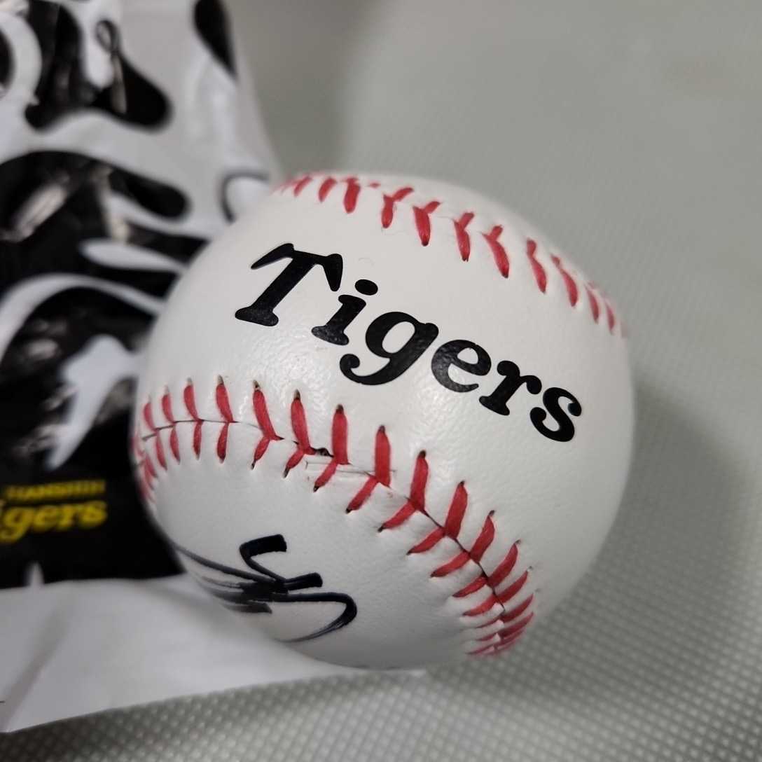  Hanshin Tigers слива .. Taro игрок автограф автограф лампочка . Logo мяч избранные товары не продается автограф автограф мяч 