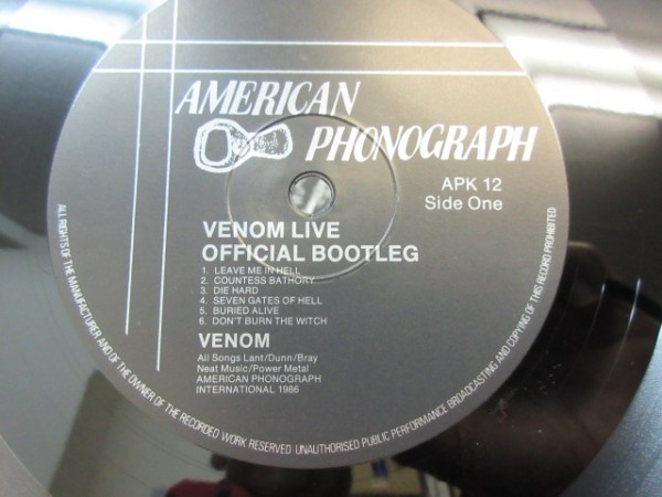 H1//LP//HR/HM//無傷!!//当時物 1986 //Venom(ヴェノム)「Live Official Bootleg」_画像3
